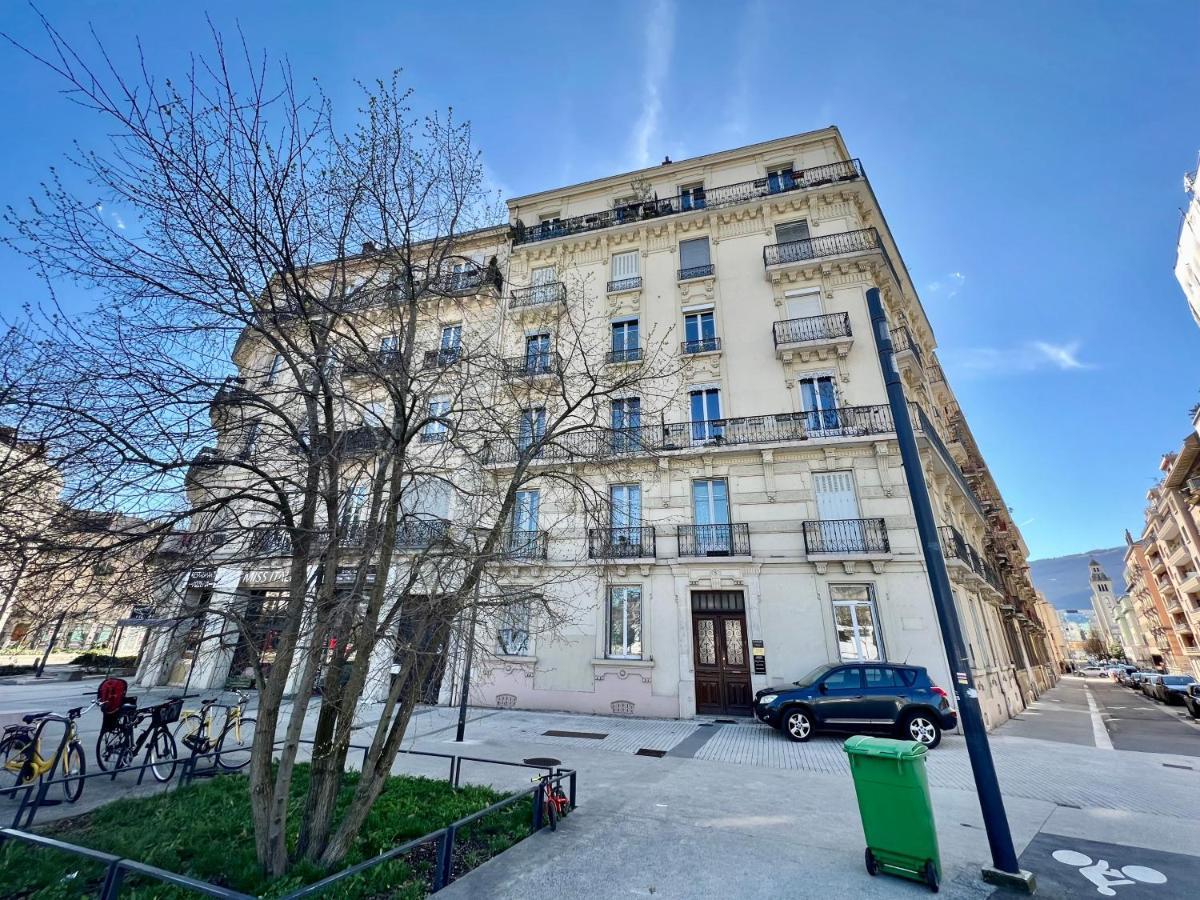 La Loge Parisienne 300M Gare Bastille Telepherique Grenoble Exterior foto
